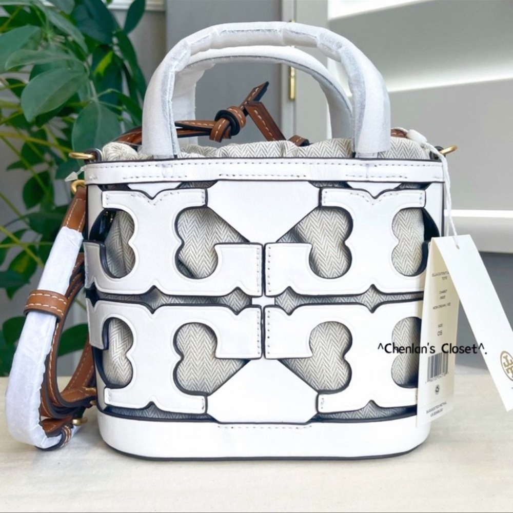 🔥NeW! $598 Tory Burch Cutout Logo Mini tote - Picture 6 of 15